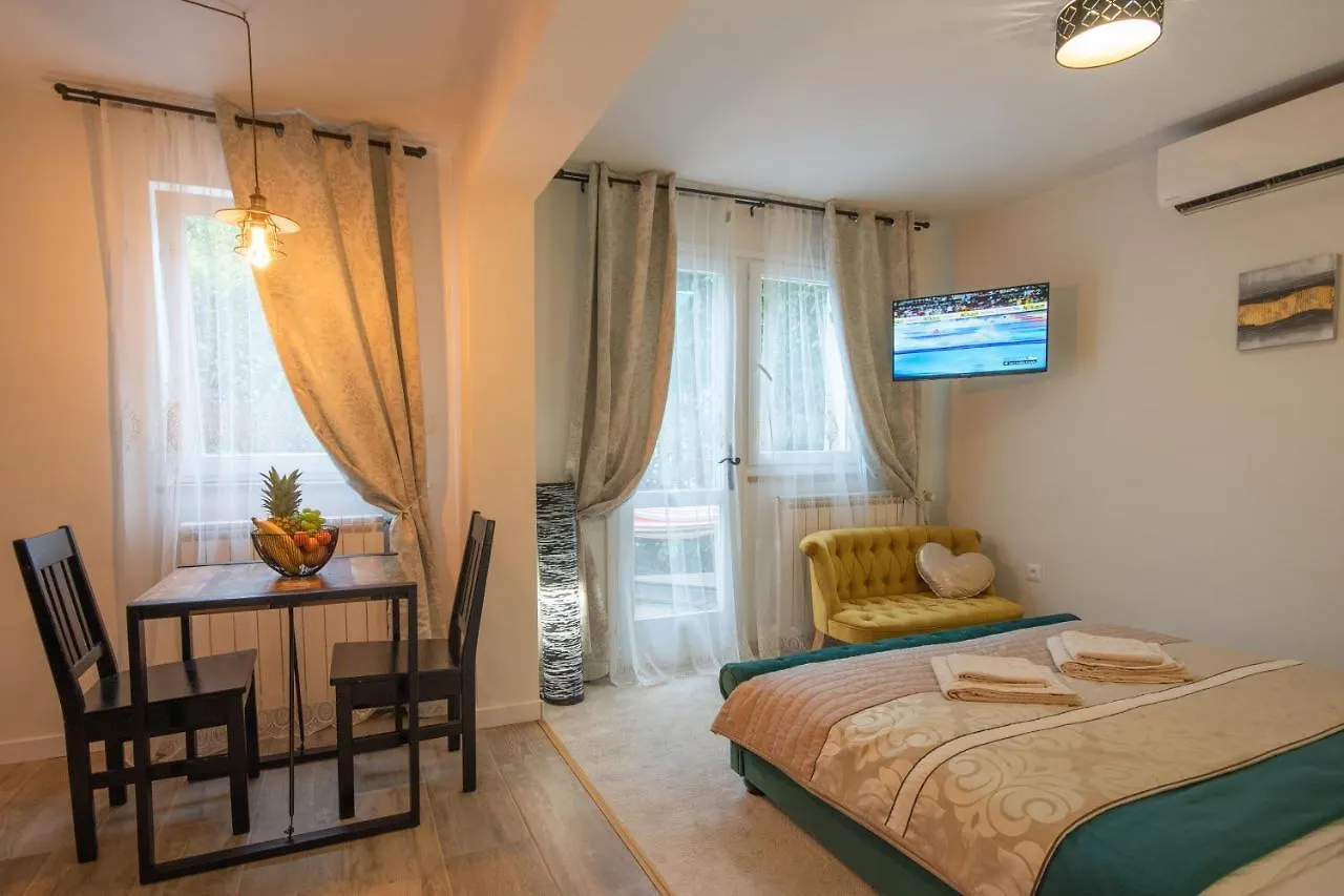 Wellness Studio D'Or - Exclusive New Apartment With Whirlpool, Sauna, Sunny Terrace, Private Parking Poreč Kroatië